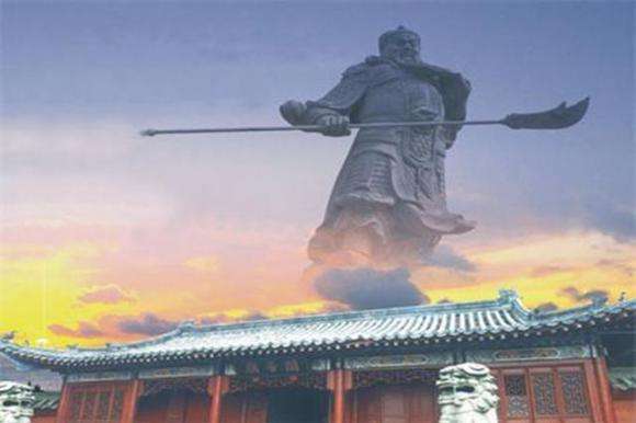 抗战期间日军入侵关王庙 关公突然显灵 日寇当场失足摔死