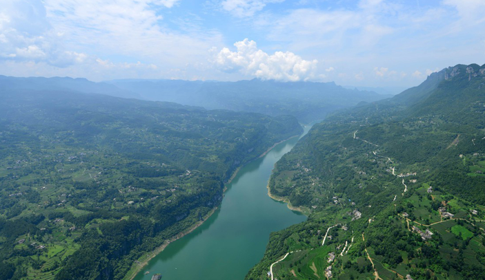 中國5a級旅遊景區——湖北長陽清江畫廊