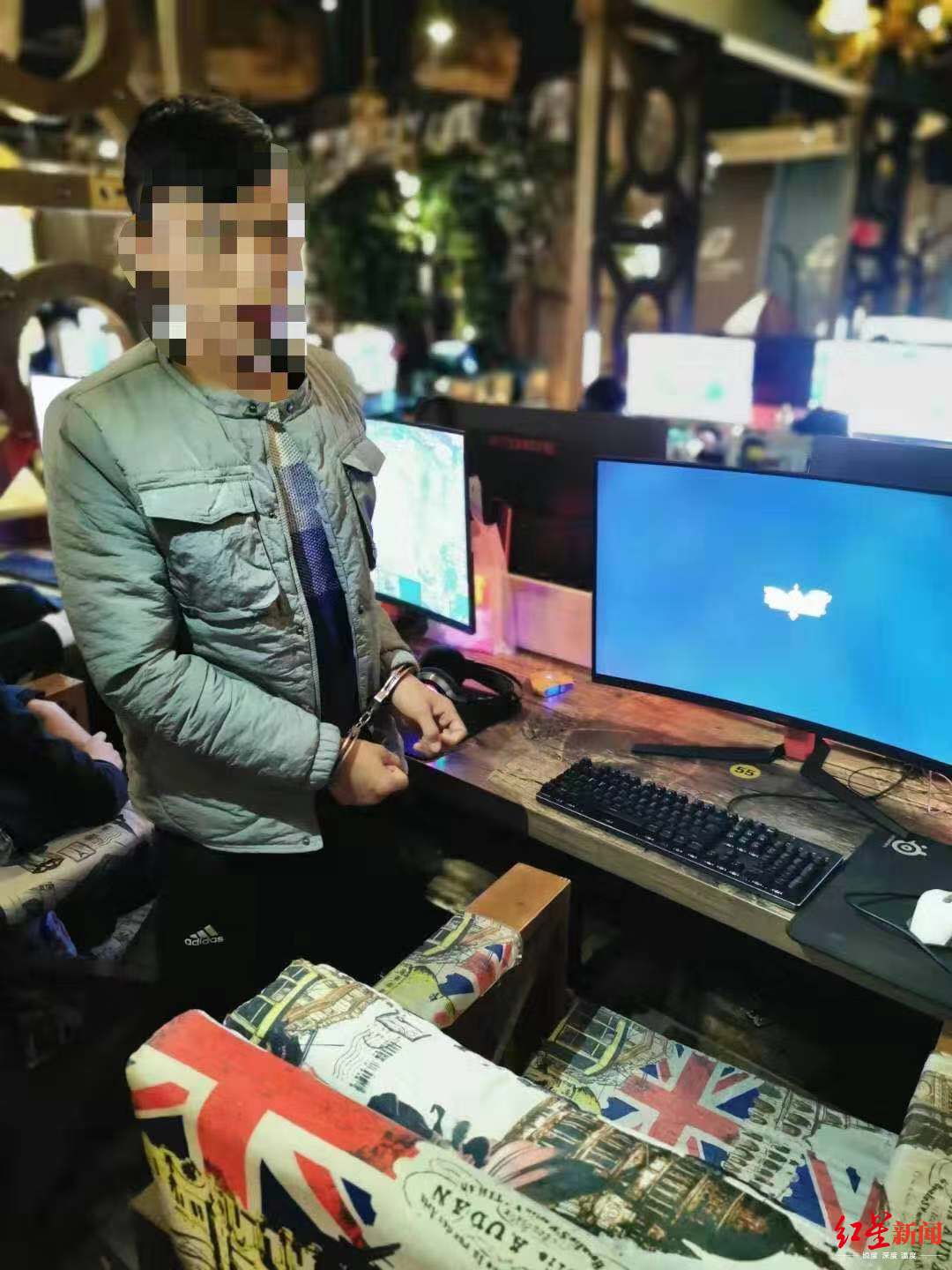 警惕专心上网打游戏 当心身边盗贼用这种方式勾走手机