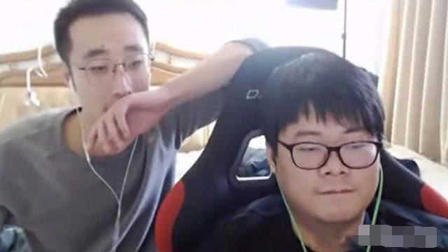 lol无双小智企鹅电竞回归,为了拿回一哥,小智会露脸?