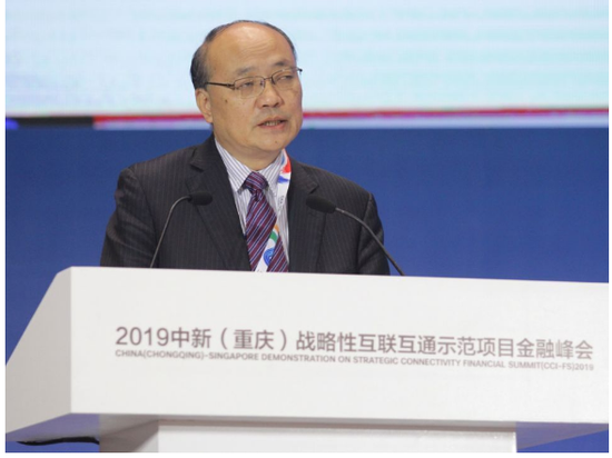 李铀:开展绿色金融改革创新 引导资源向绿色领域配置