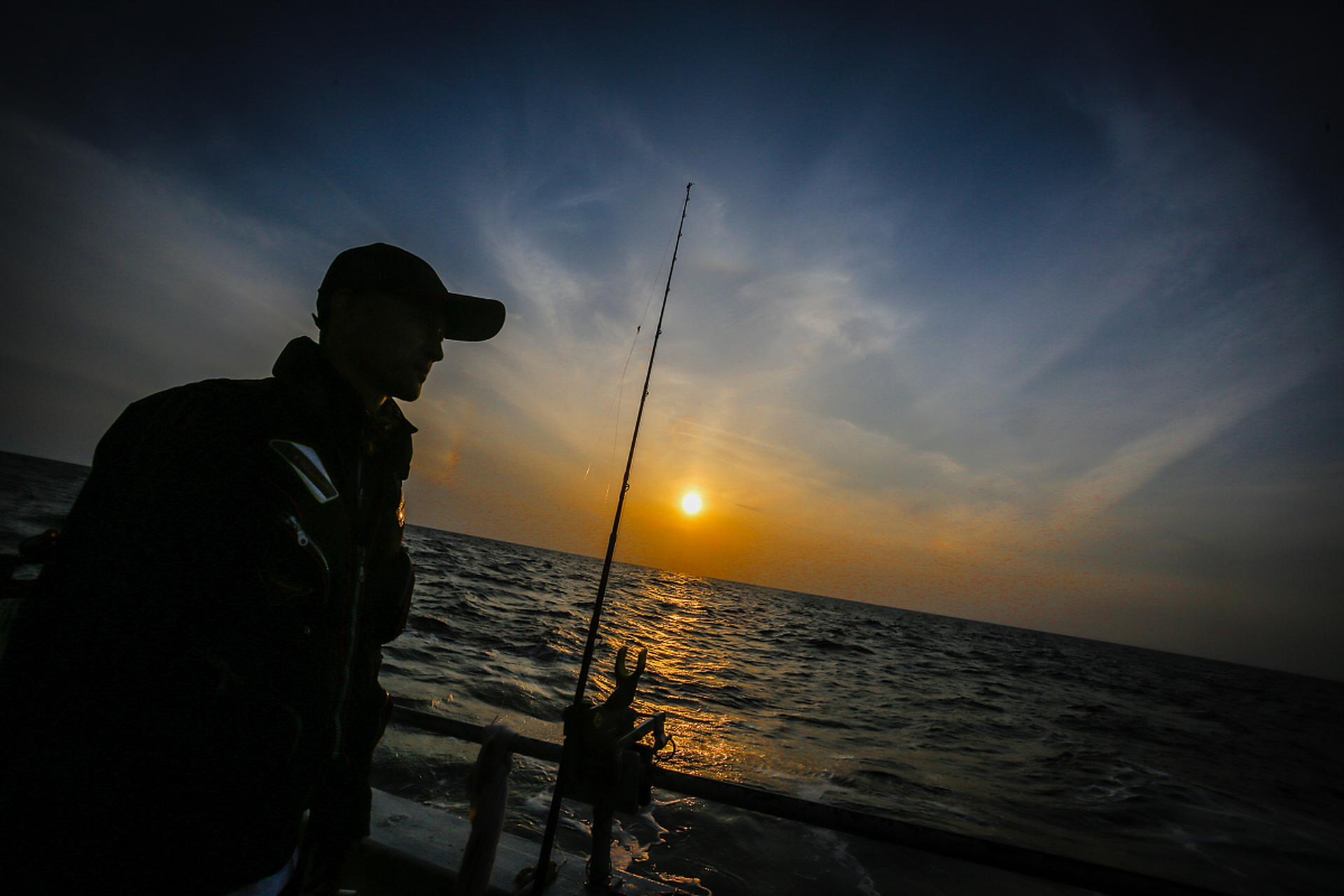 有一句话叫做"台钓穷三年,路亚毁一生"相信很多人都听过,这话的意思