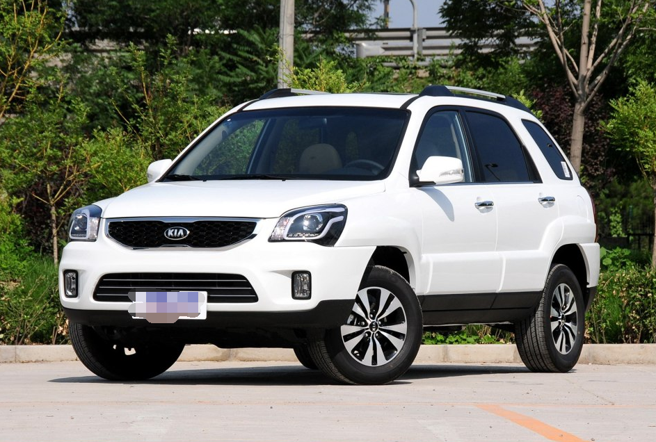 推荐一组东风悦达起亚狮跑图片,回头率非常高,适合年轻人驾驶