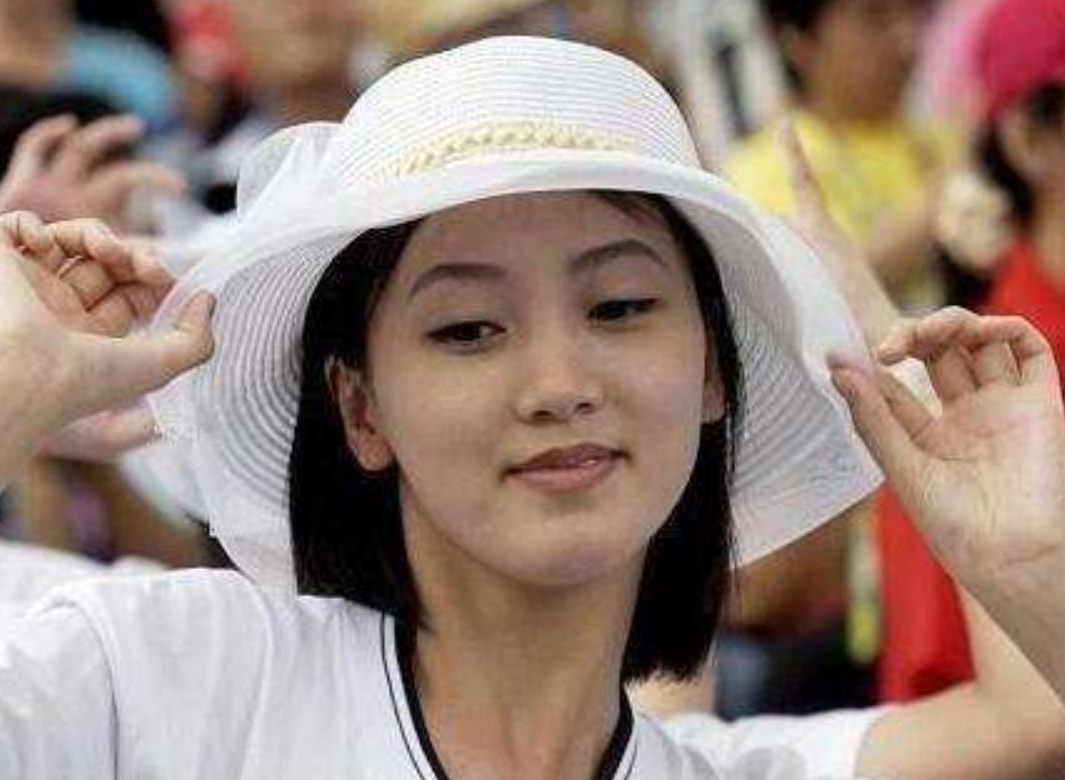 为什么说"男阔金女阔银,阔头的姑娘难得寻",面相很重要吗?