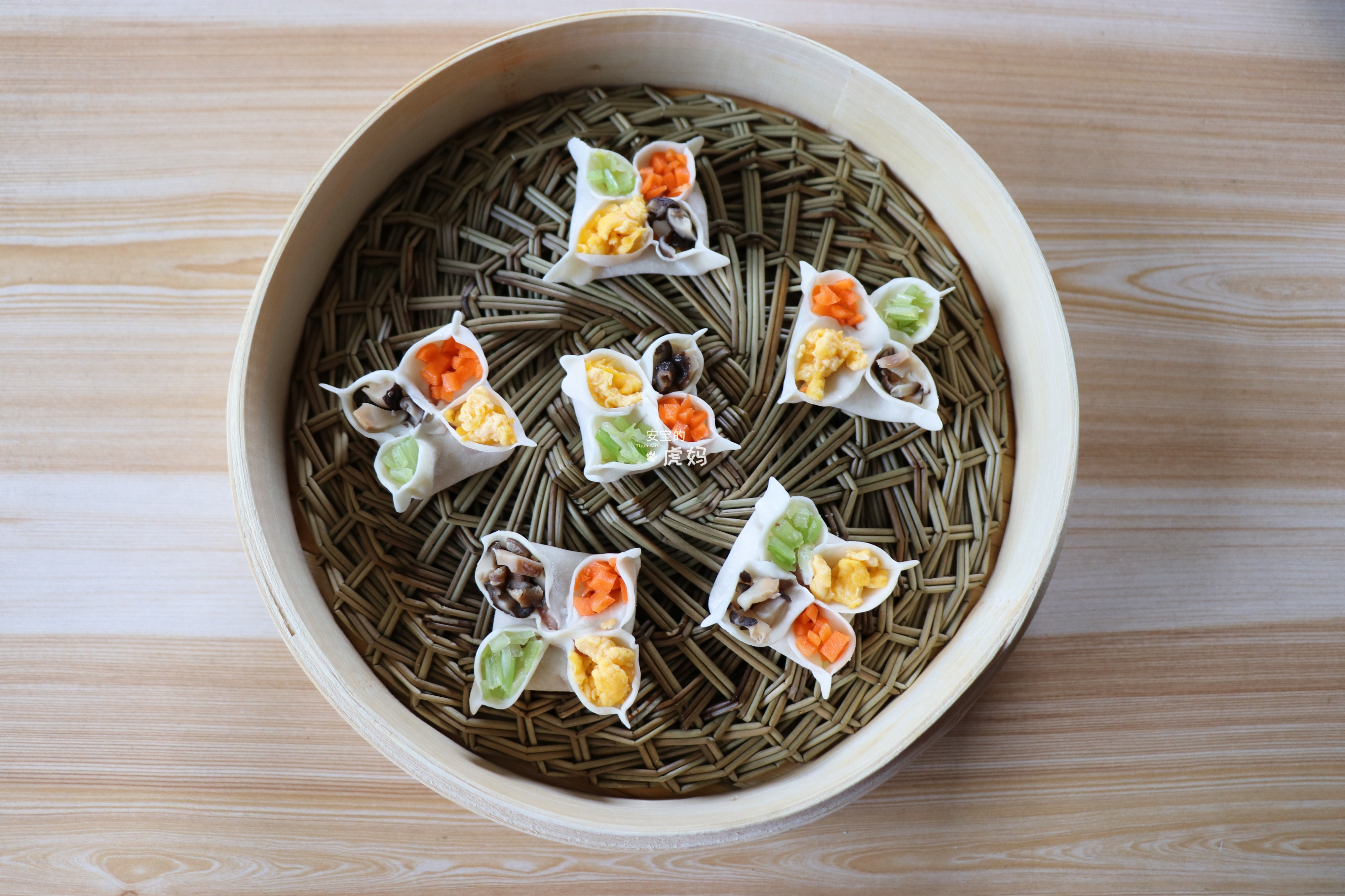 颜色鲜艳,食材丰富,寓意喜庆,如此精致的点心你可舍得吃?