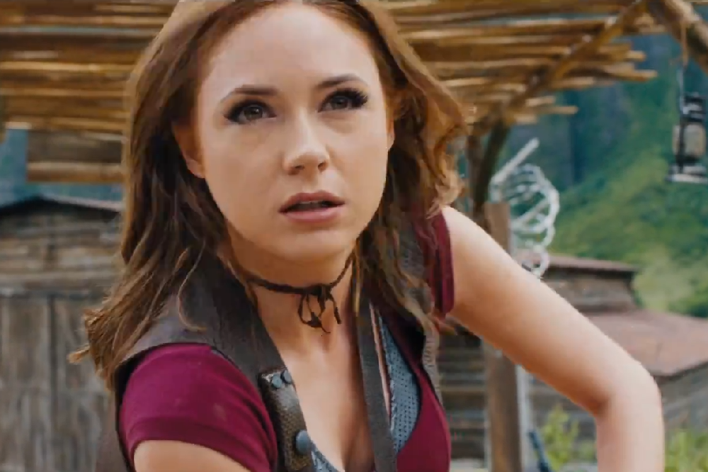 凯伦·吉兰:拥有性感迷人的马甲线,是俏皮可爱的少男杀手