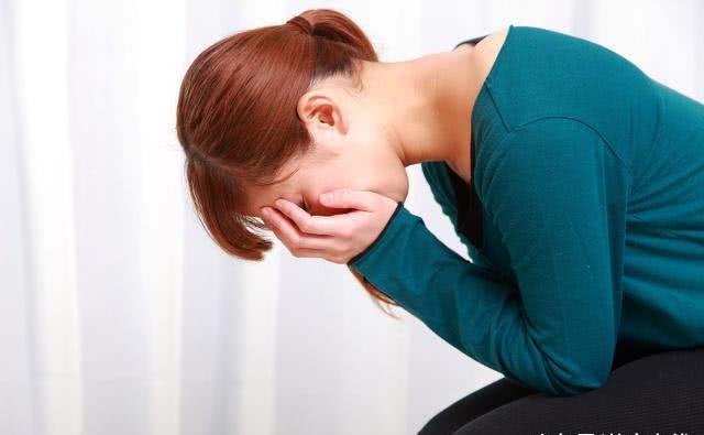 丧偶式育儿:妈妈为断夜奶心力交瘁,爸爸的表现让妈妈心凉了