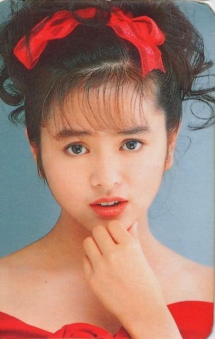 她是林志颖的初恋,形象甜美16岁红遍亚洲,今身材走样变奶奶!