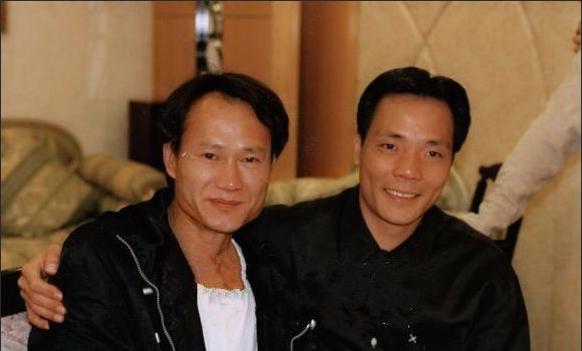 1952-1997年,很多人没见过的,林正英21张珍贵旧照