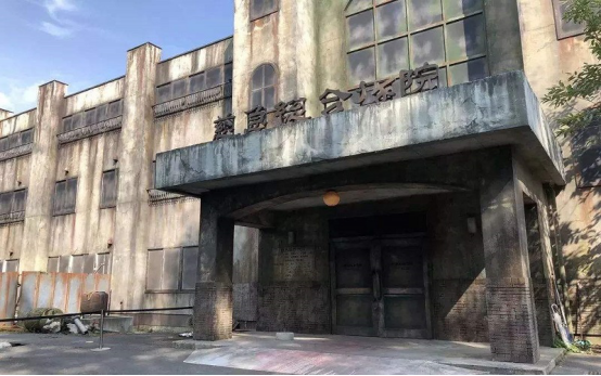 亚洲最可怕鬼屋:医院改造而成,进门就是迷宫,笑着进去哭着出来