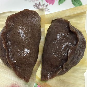 长白山旅游美食,挂珠粒最美丽,泡茶最有名,辣白菜最营养