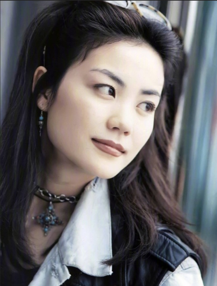 欣赏90年代的时尚指标王菲90年代时尚写真合集