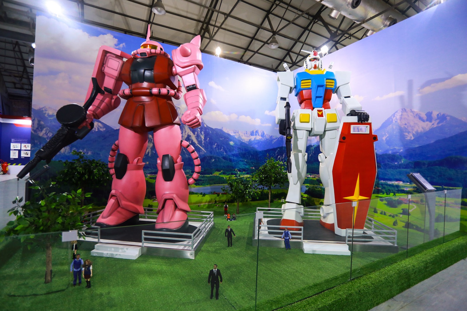 走入大河原邦男日系机甲设计大展:永远的高达,永恒的机器人