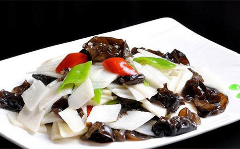 黑木耳的这种营养搭配你爱吃吗,常吃对身体好处多,别错过了!