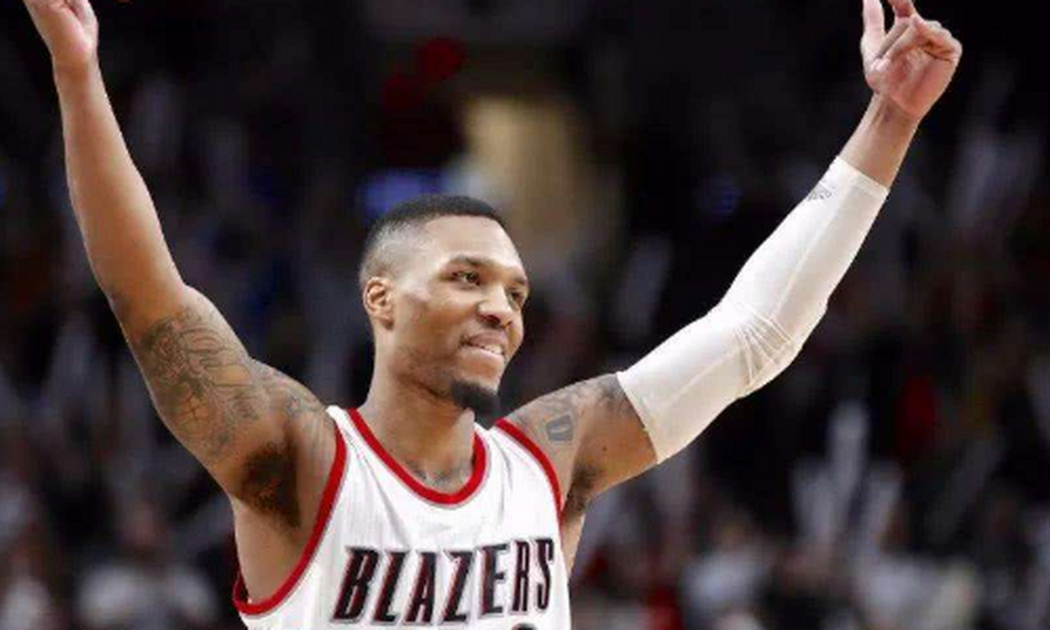 话体坛#nba中的专属庆祝动作利拉德看表.