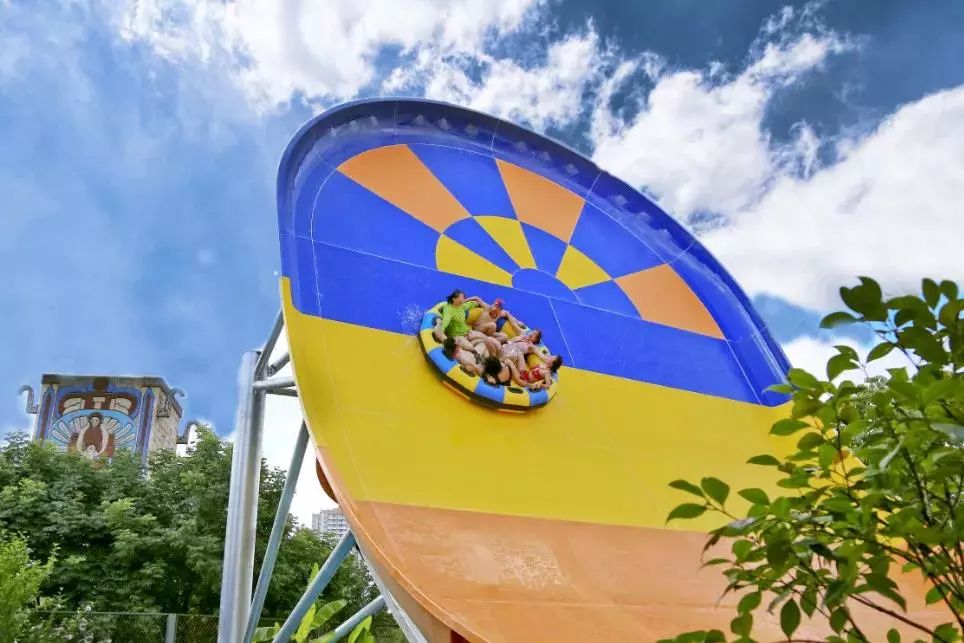 武汉最大夜场!欢乐谷 玛雅全开,黄明昊领嗨电音舞台