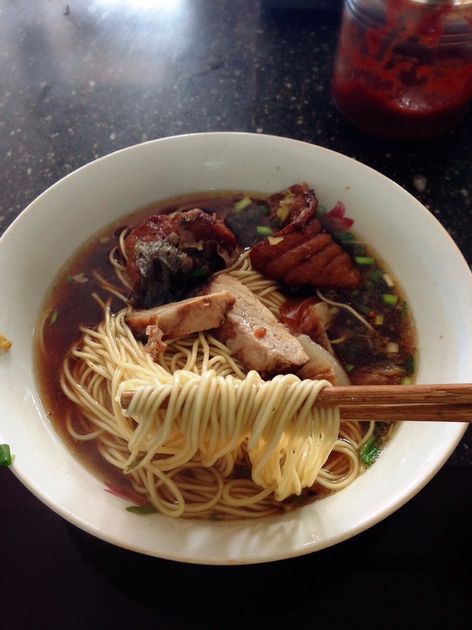 湖州的这座水乡古镇,不但风光迷人,更藏着这么多的特色美食