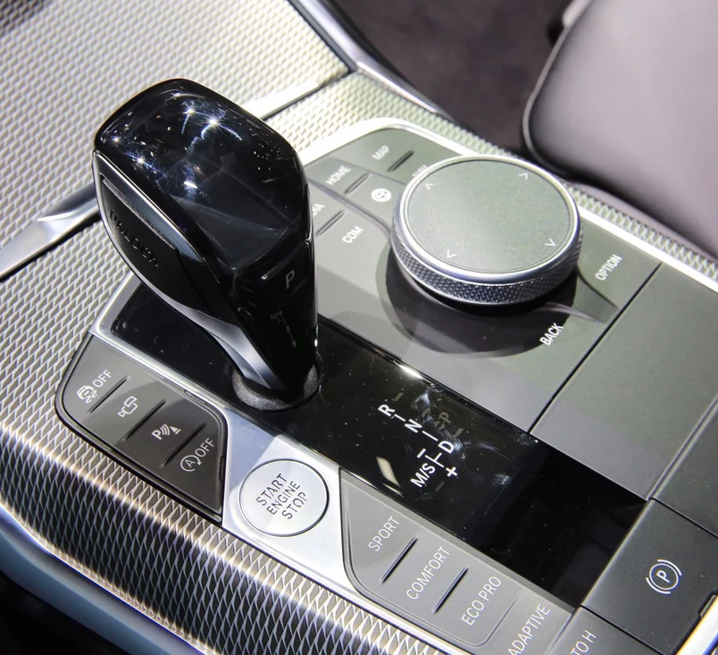 外形动感的,宝马(进口)-宝马3系(进口),拥有一种独特的气质