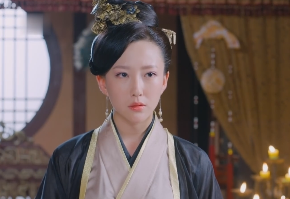 封神演义:杨妃说到了妲己的心坎上,惹得子虚吃醋,但也无可奈何