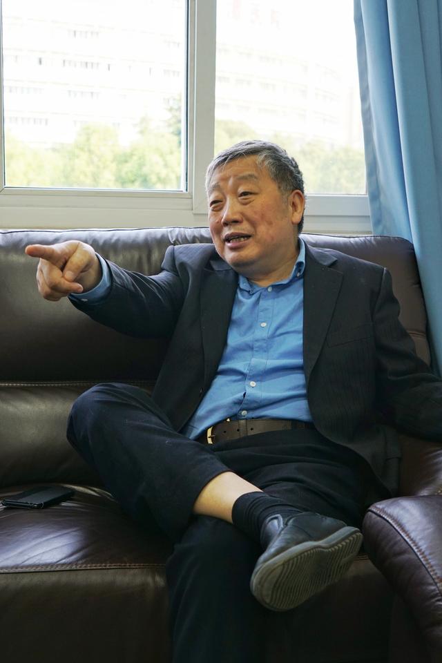 一家三名医务人员被感染的姚尚龙院长现在怎样了?