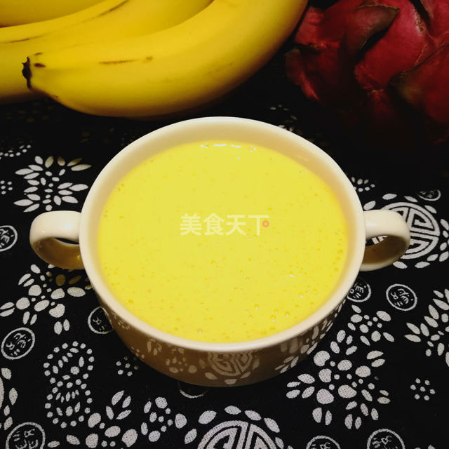 芒果香蕉酸奶,做法原来那么简单,奶香浓郁香甜不腻,太好喝了