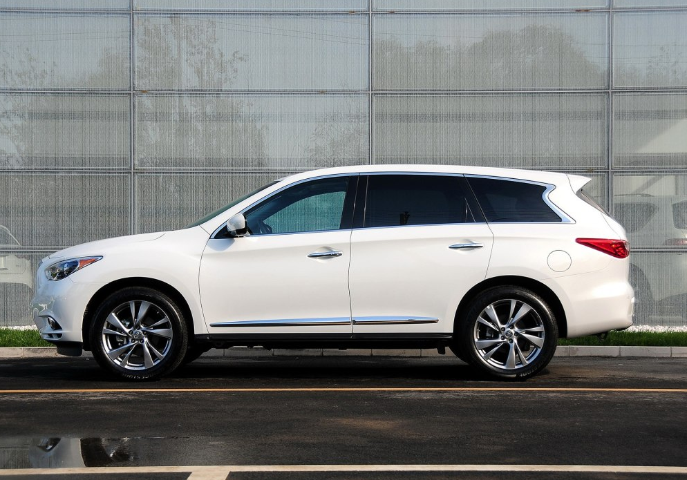 高清英菲尼迪jx照片,不错的选择,颜值也极其超前