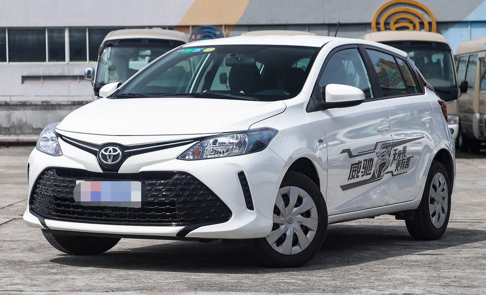 威驰fs 1.5l cvt 锋驰版,成熟稳重很有安全感,全身比例很协调!