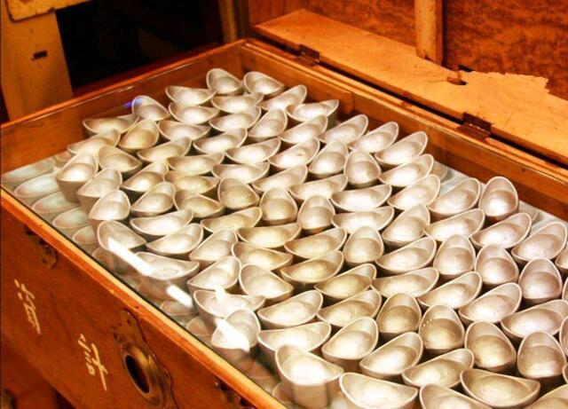 北齐祖珽罪行累累,贪污受贿骄奢淫逸,为聚敛钱财而不择手段