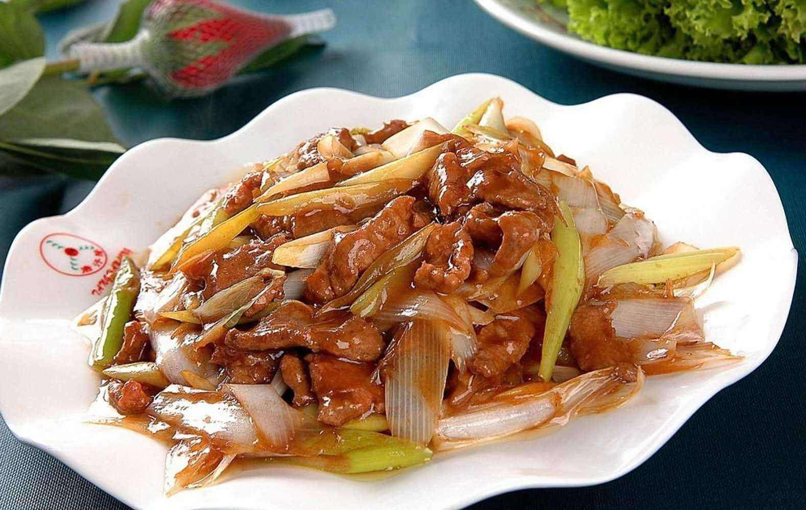 葱爆羊肉,先炒羊肉,还是先炒葱?记住"5不"原则,鲜嫩不膻气