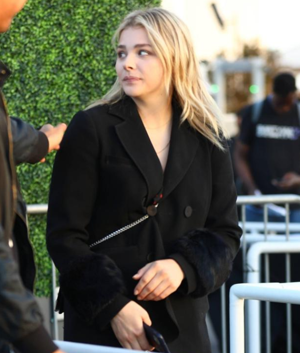 科洛·莫瑞兹现身洛杉矶,哥哥保驾护航,网友:这种哥哥来一沓!