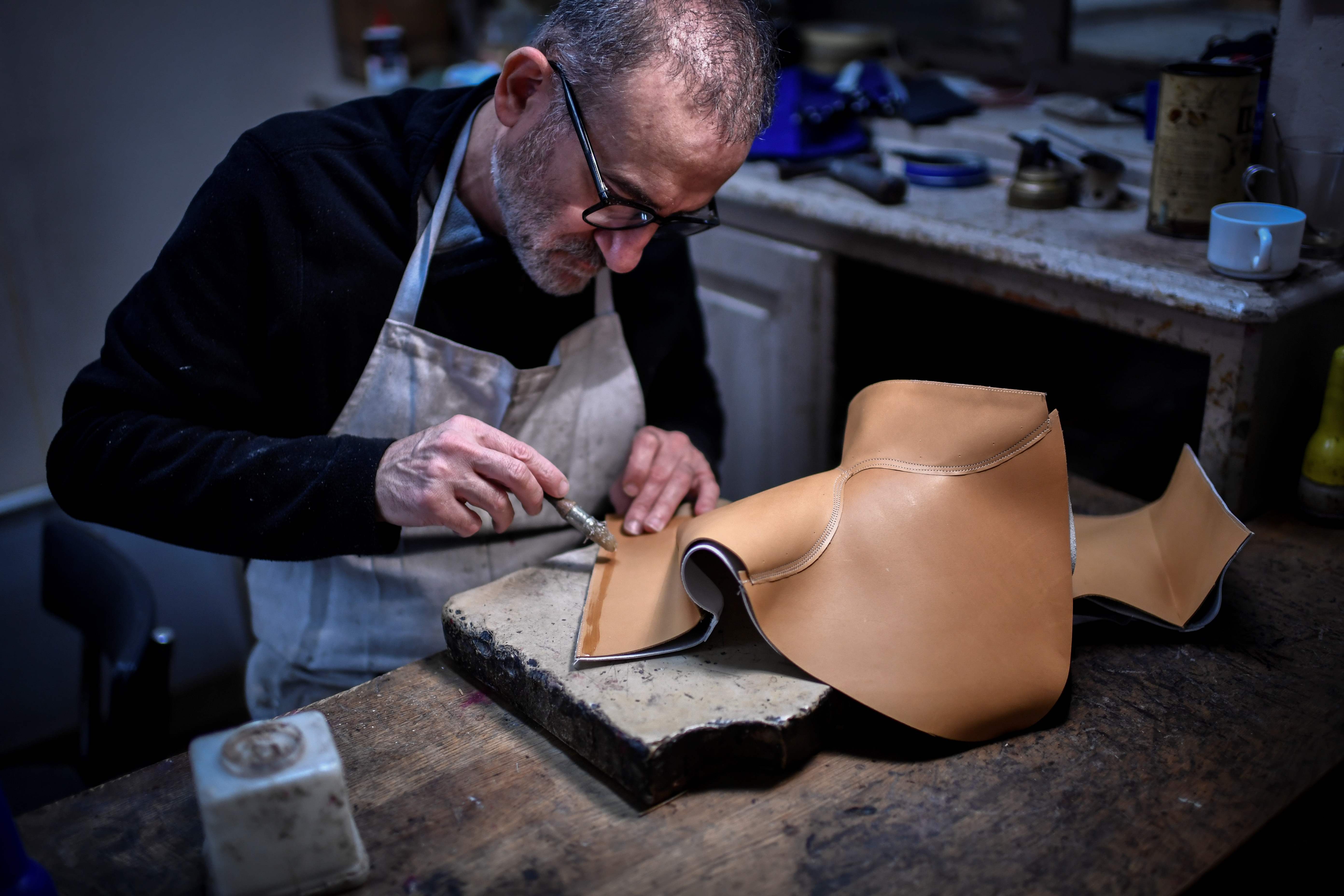 巴黎红磨坊的手工作坊(16)