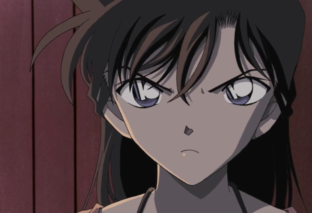 《名侦探柯南:漆黑的追踪者》:对抗黑衣组织,新一小兰生死一线