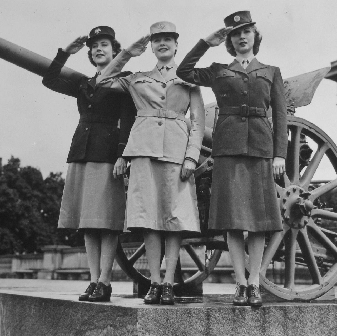 二战德军女兵军服图片