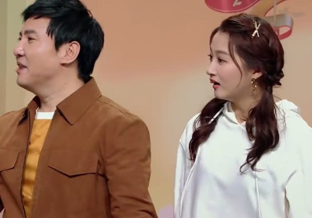 沈腾说关晓彤是"天才",谁注意她脱口而出的话?网友:真敢说