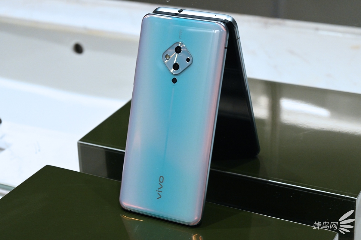 4800万像素菱形四摄 vivo s5冰岛恋歌图赏