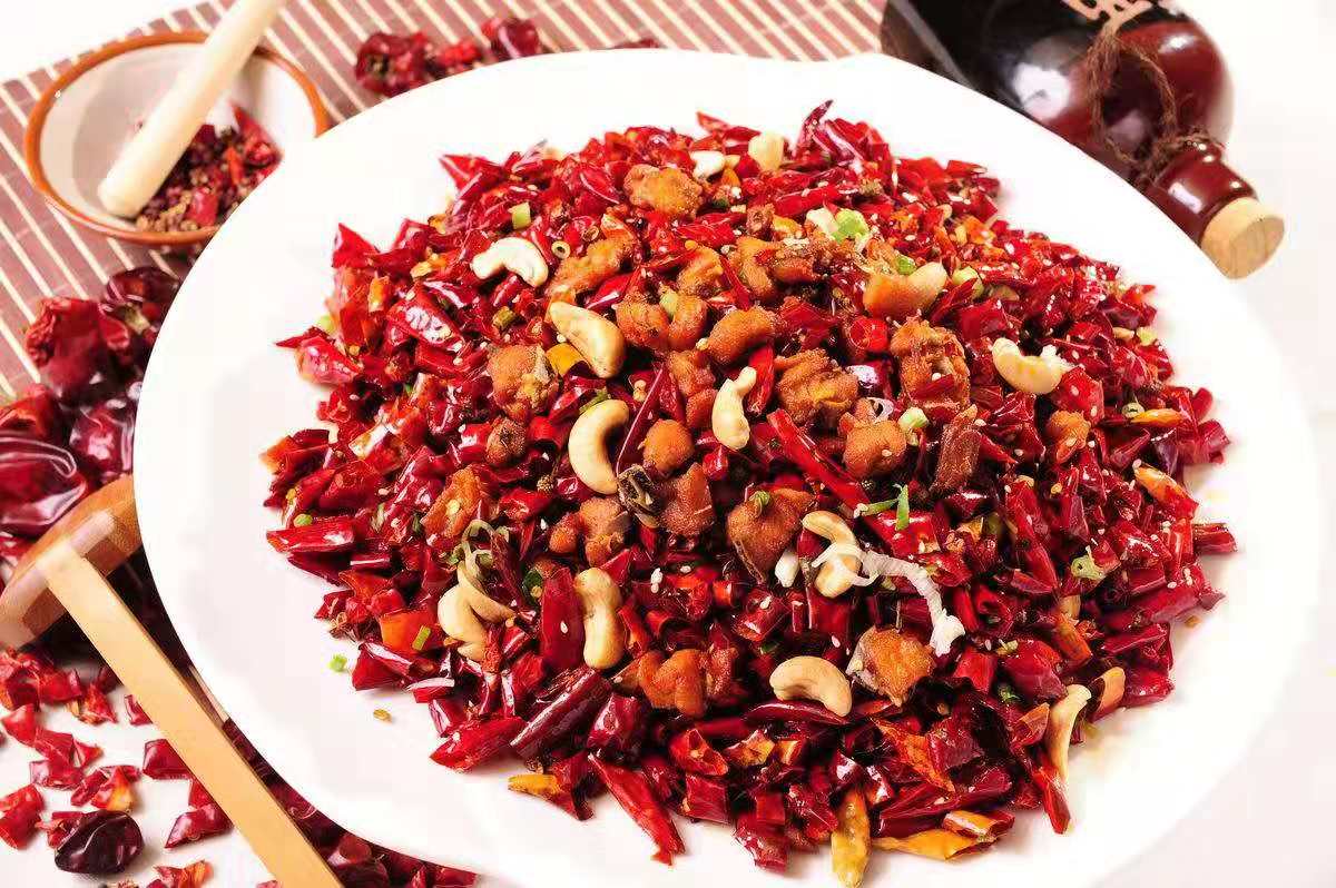 四川的菜到底有多么辣呢?今天我就给大家尝一下