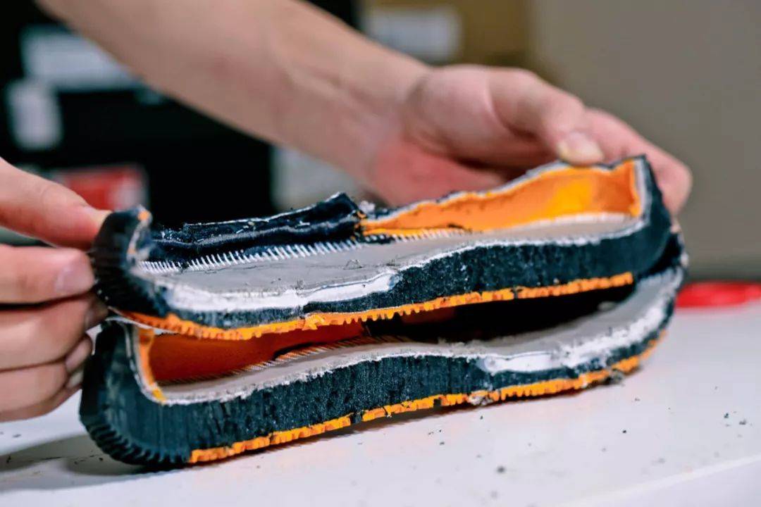 肢解"捕蝇草",一气呵成拆解kyrie 5!