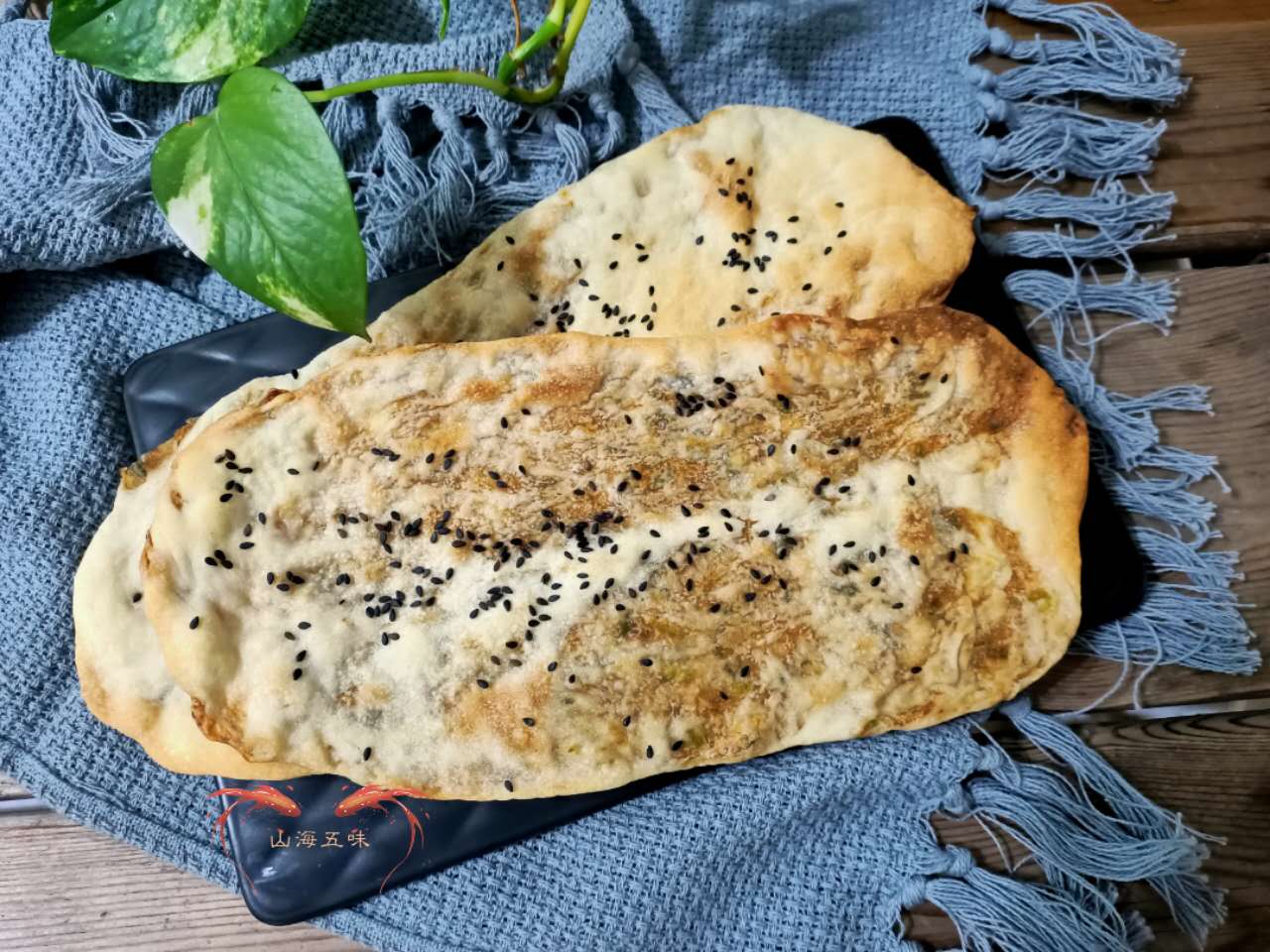 外面卖16一张的锅盔,在家20块钱做8张,酥脆鲜香吃到停不下