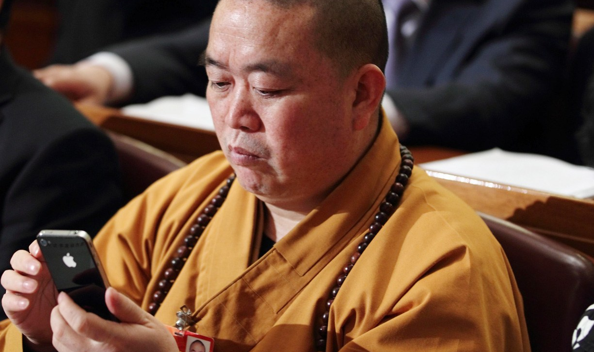 他被认为是中国最富有的和尚,将寺庙开成"公司",26岁就成方丈