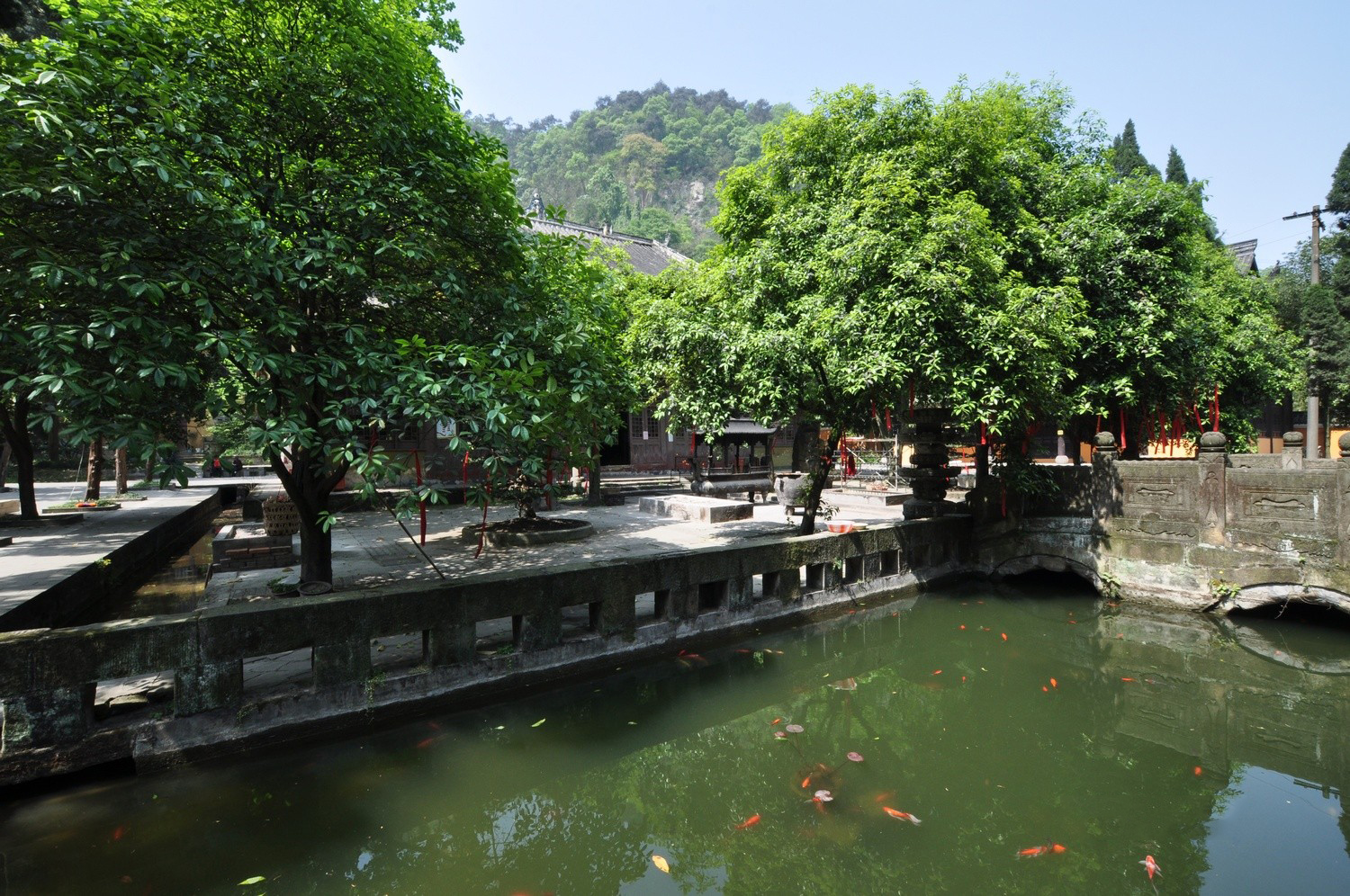 重庆景点:北碚区缙云山北温泉