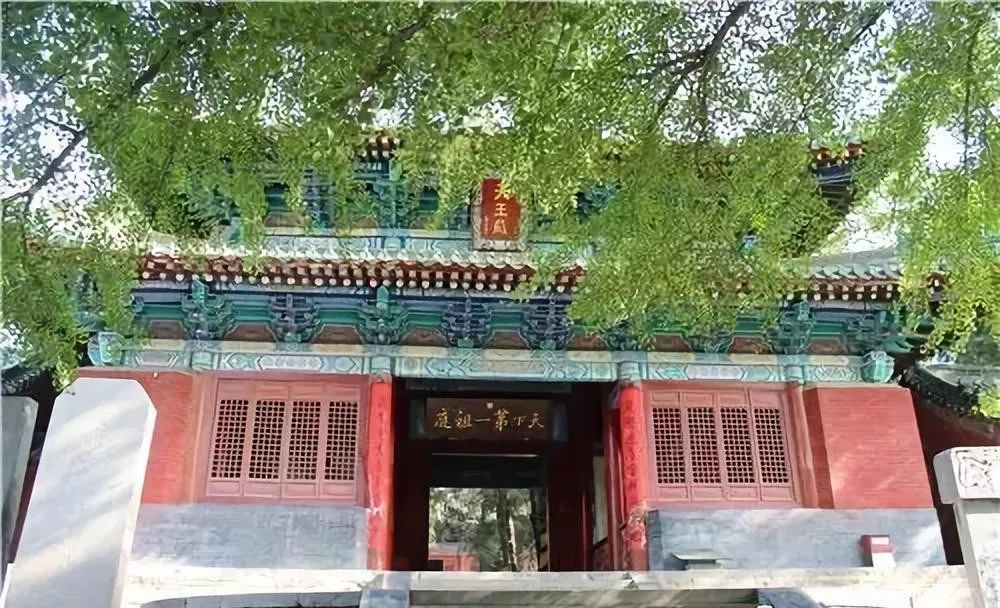 「走进少林」天王殿