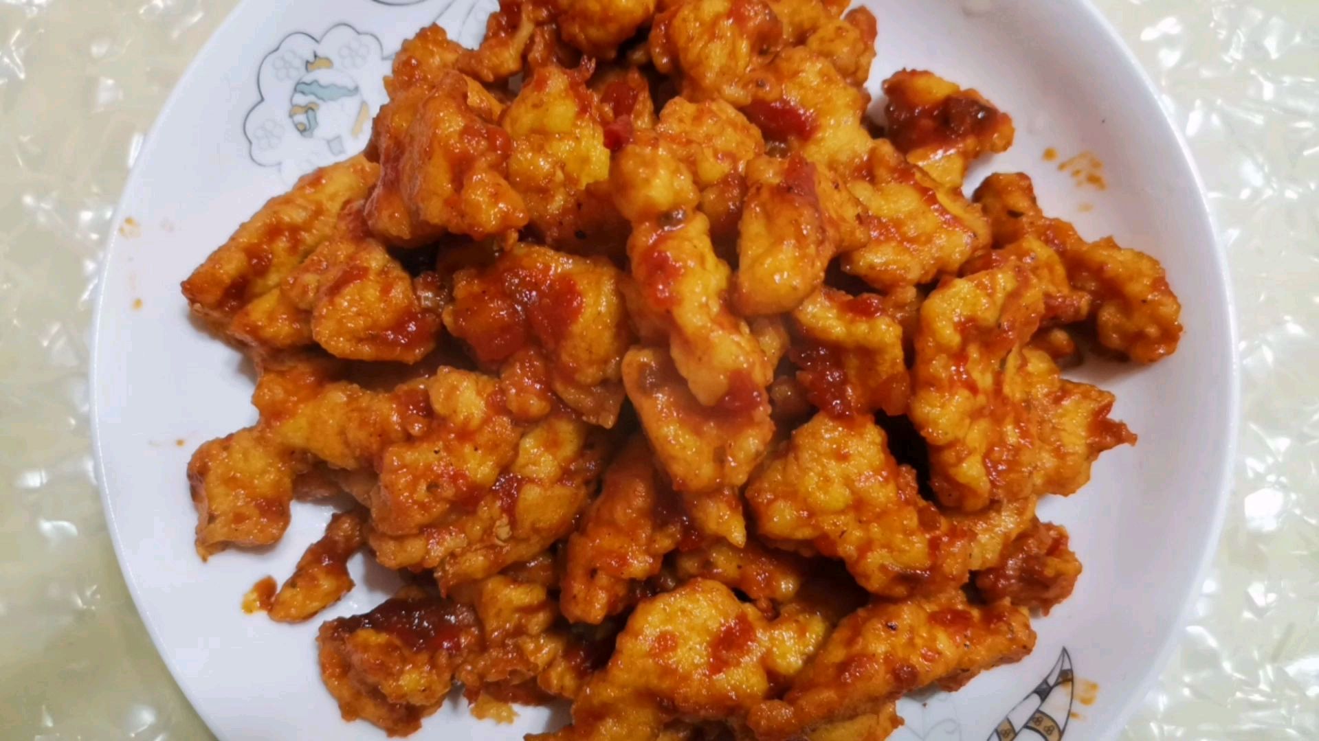 糖醋鸡肉的家常做法,外酥里嫩,酸甜可口,大人小孩都爱吃