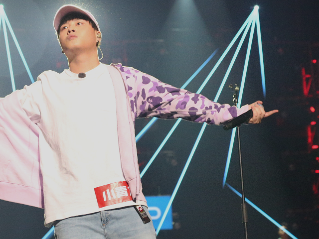 小青龙freestyle:我爱吴亦凡,但我不是舔狗