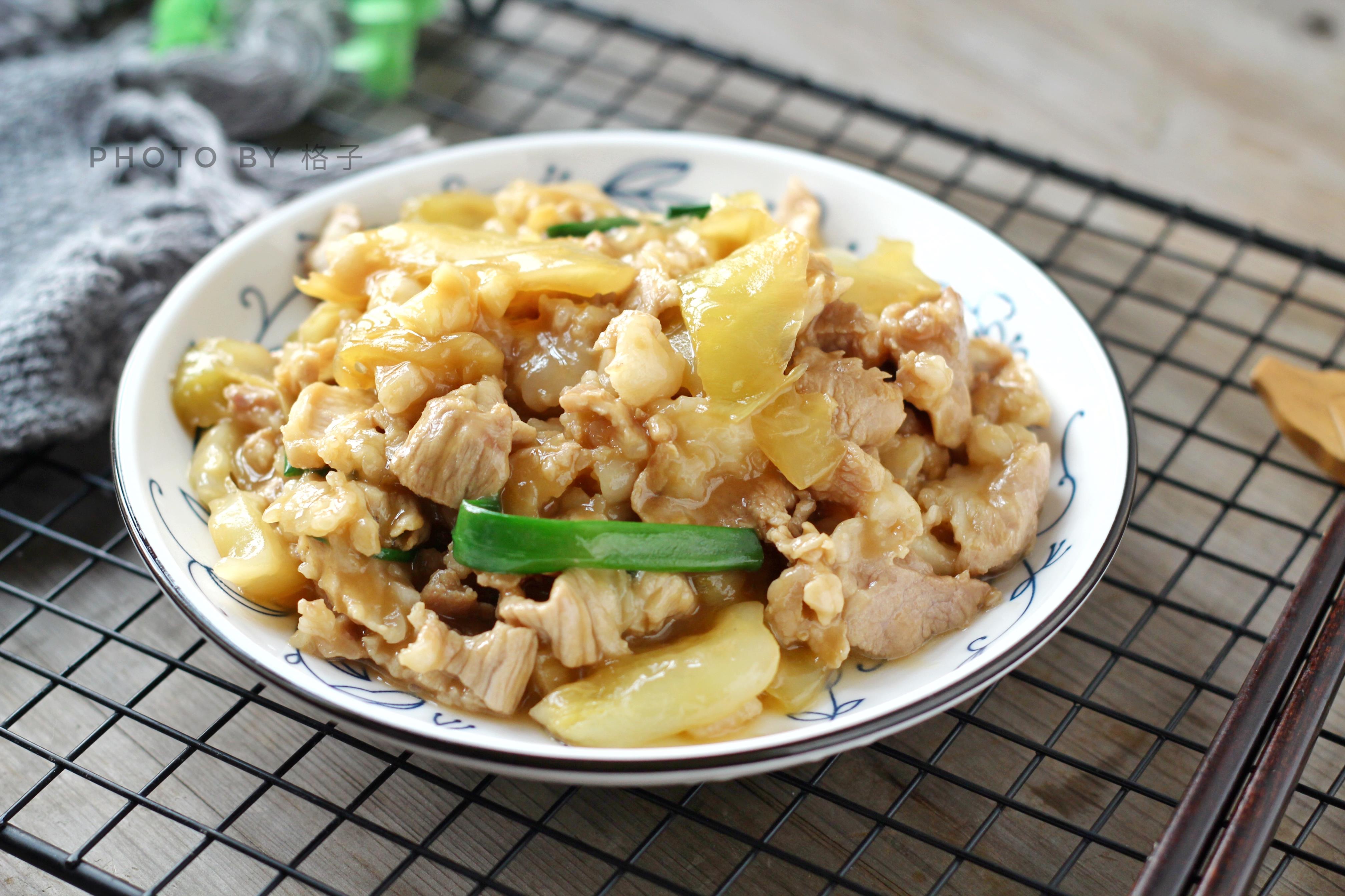 猪肉和它搭配,两碗米饭不够吃,老公三天两头点名要吃它,真下饭