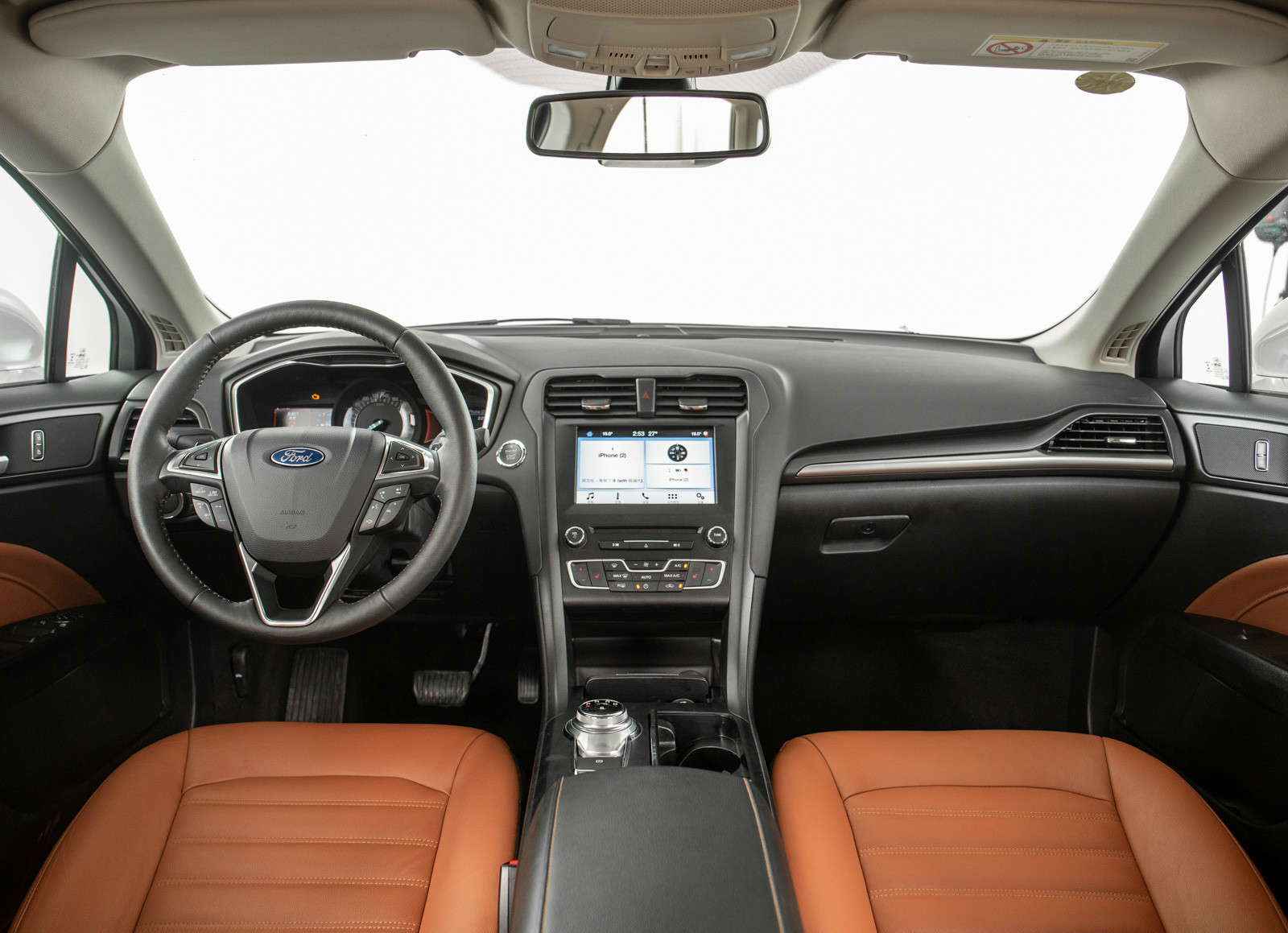 对福特蒙迪欧外观和内饰的品鉴