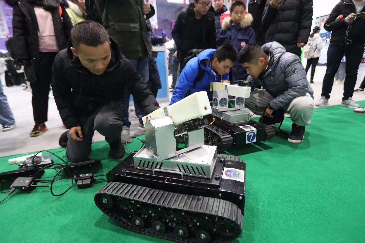 瞄准前沿应用!京津冀大学生晒出800多件科技创新作品