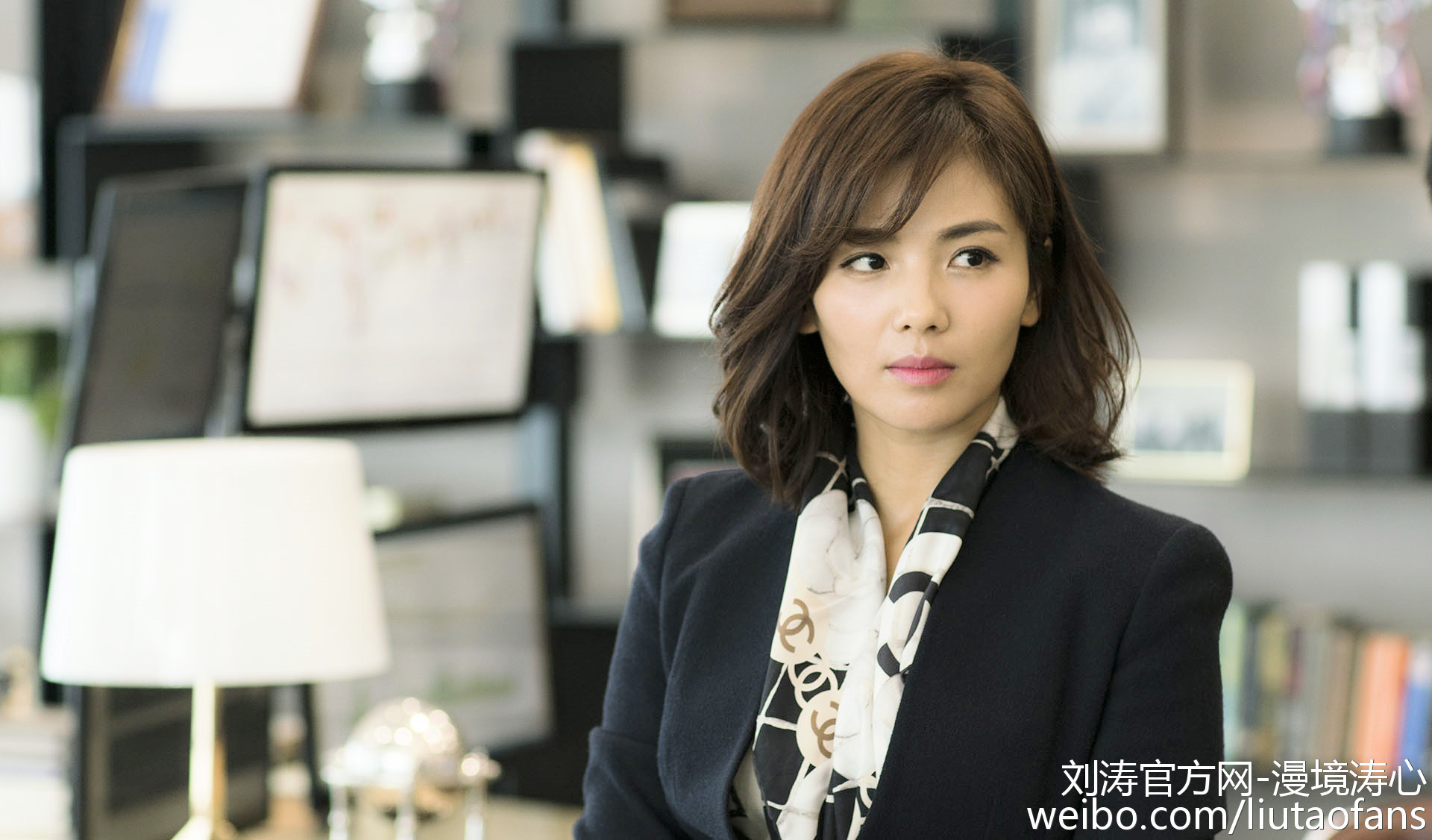 《欢乐颂》中的一个小细节,让曲连杰与樊胜美的关系发生了改变!