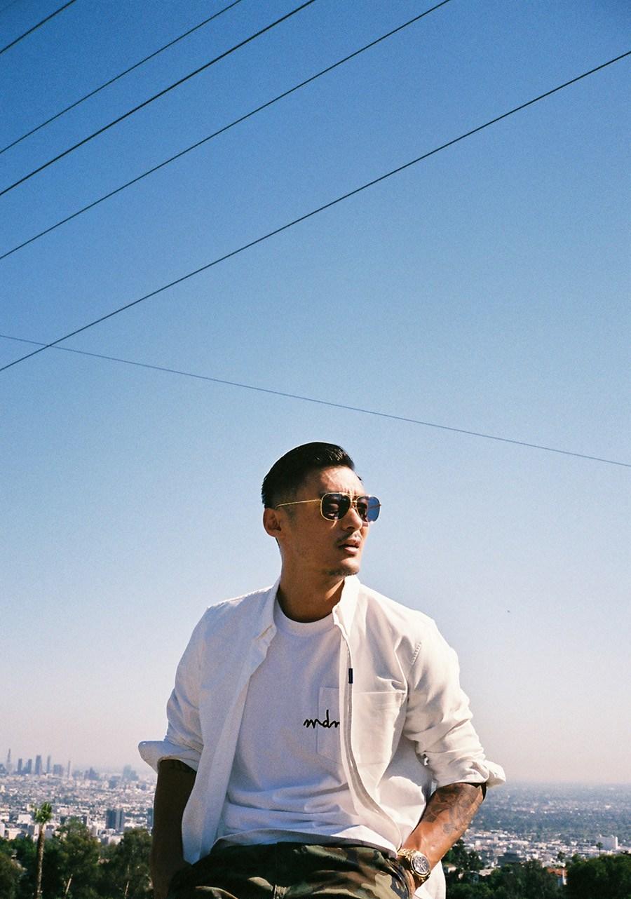 余文乐年轻的时候到底有多帅,网友:现在看来还是会心动!