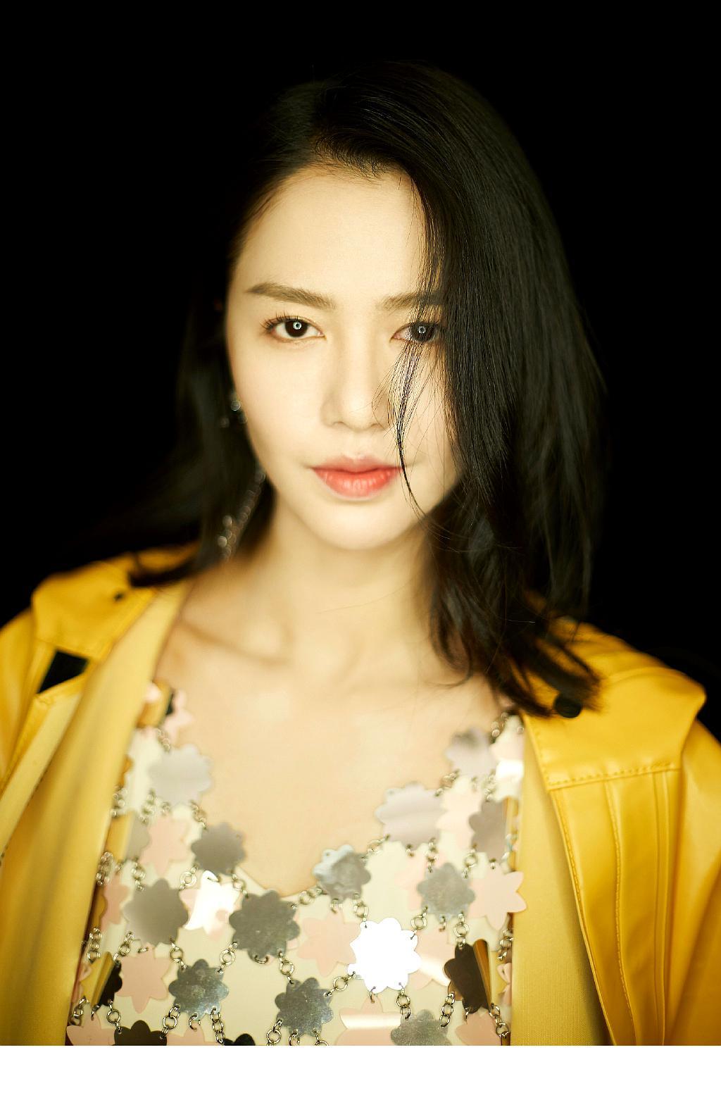 有潜质,可塑性很强的歌手——谭维维