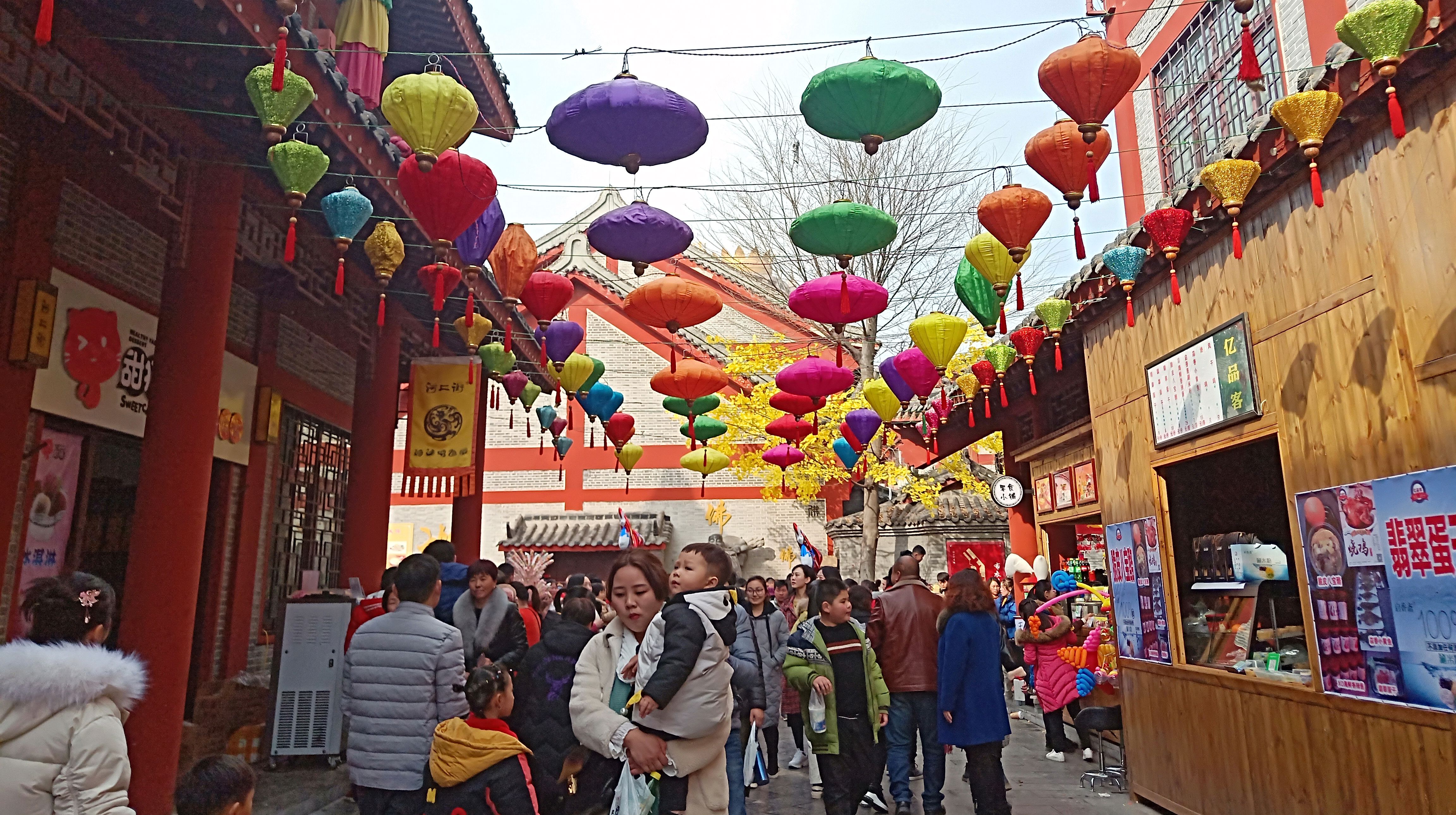 漯河河上街红红火火过大年 姜富理/摄